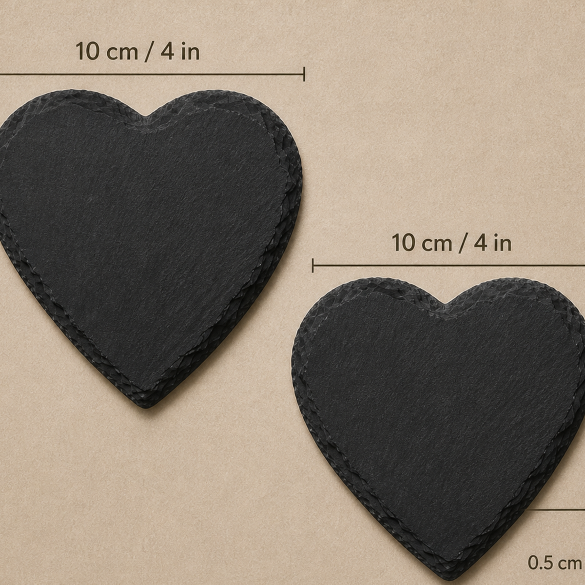 Schieferplatte – 100 × 100 mm – herzförmig, schwarz – mit Gravur
