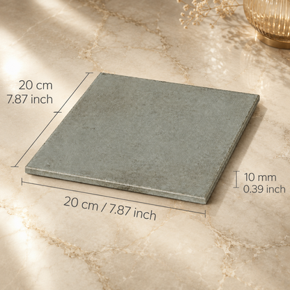 Dunkelgraue Keramikfliese in Betonoptik – 200 × 200 × 10 mm – mit Gravur