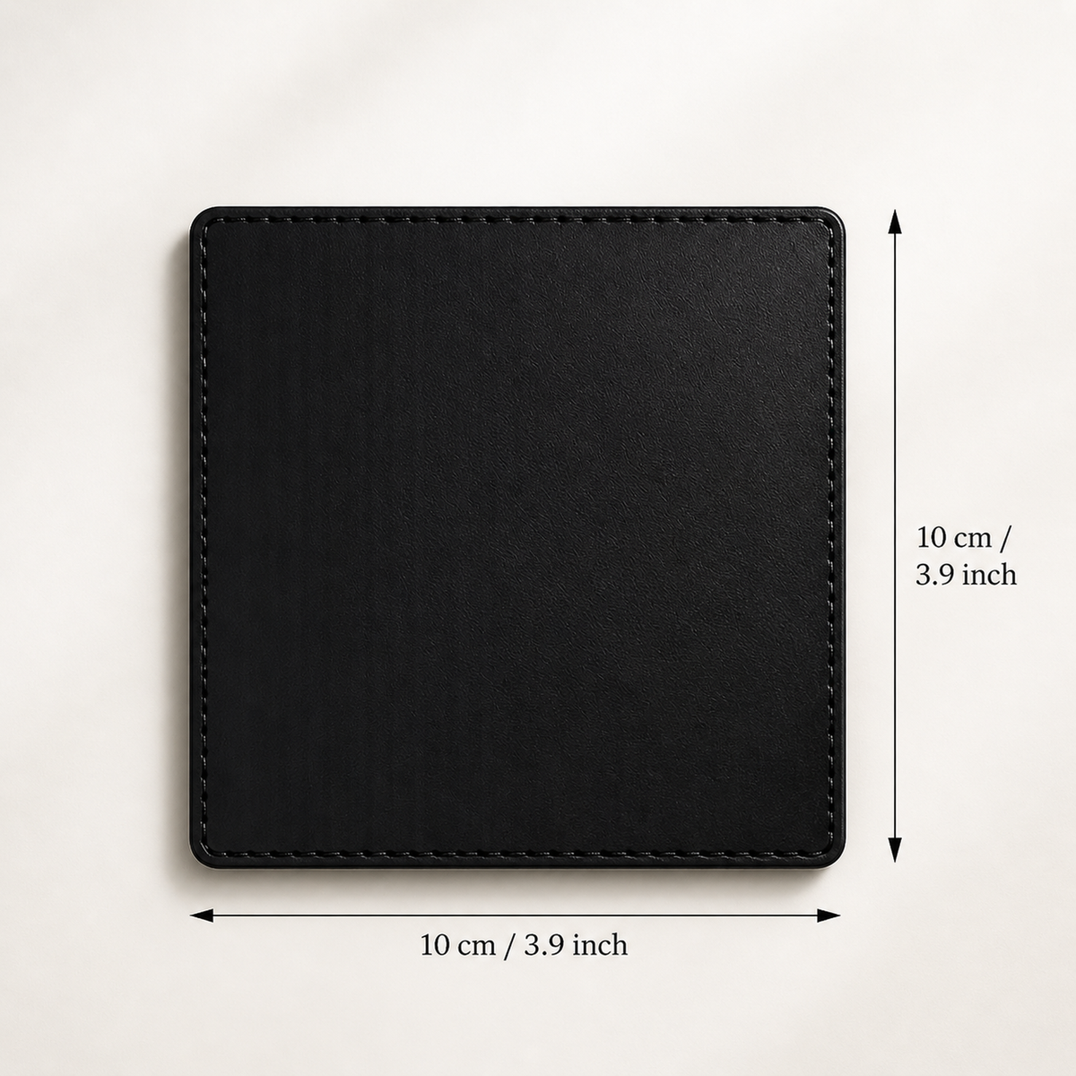 Untersetzer aus Kunstleder, 100 × 100 mm, schwarz, mit Gravur