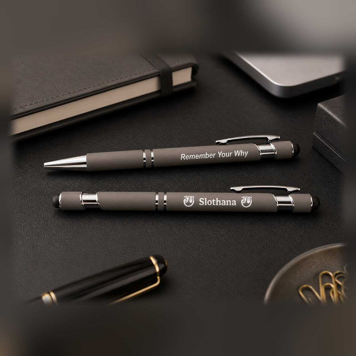 Slothana metal stylus ballpoint pen – 143 mm – dark brown – with engraving