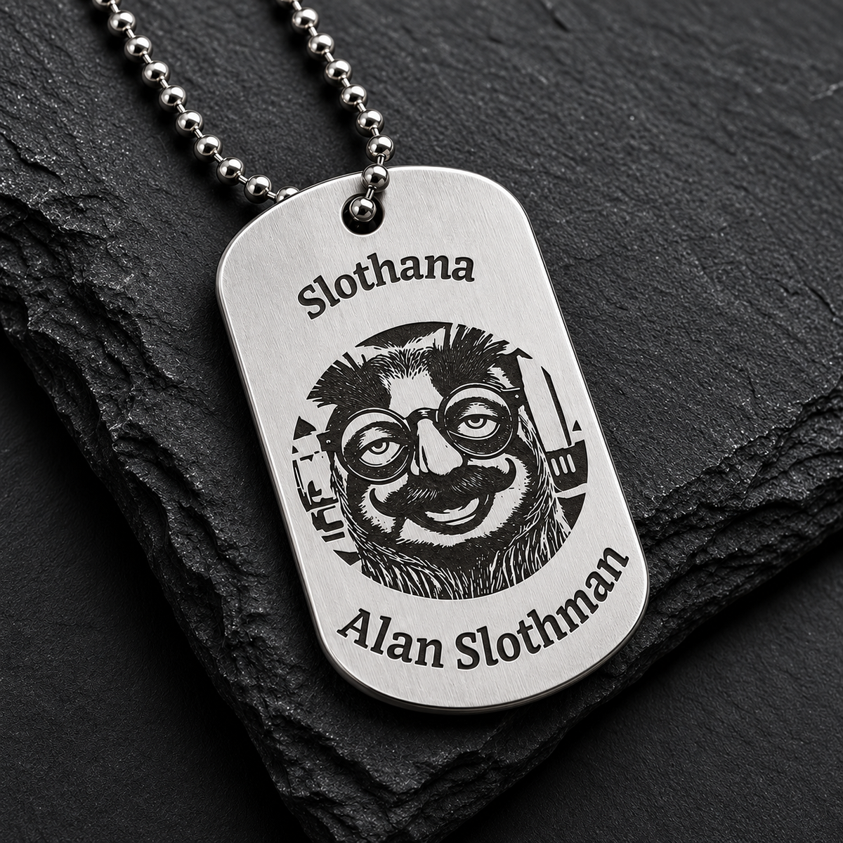 Dog Tag – 50 × 29 × 1 mm – aluminium – Slothana: Sloth & Alan Slothman – with engraving