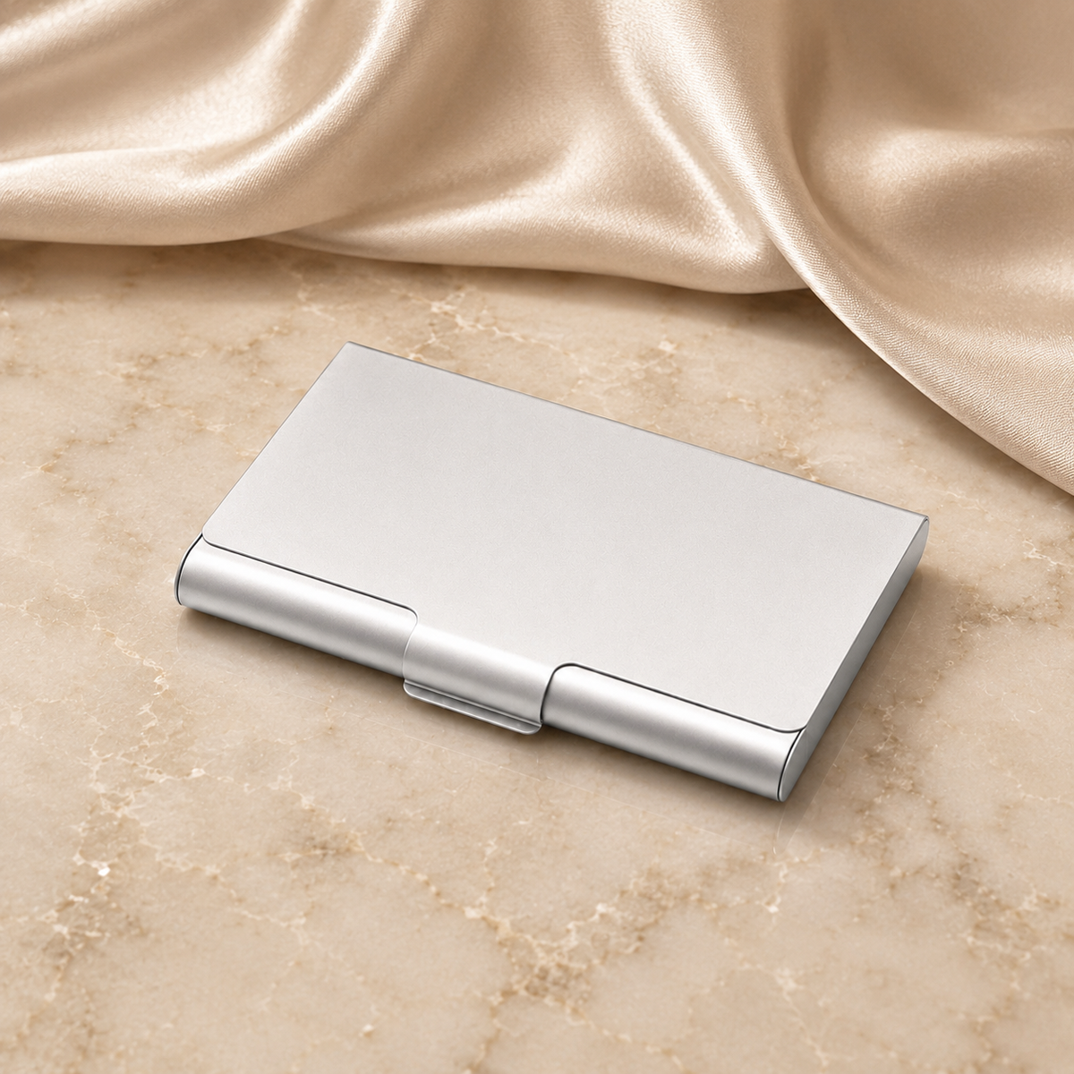 Visitenkartenetui aus Aluminium – 95 × 60 × 10 mm – mit Gravur